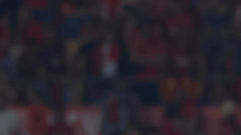 Los jugadores del Athletic celebran tras ganar la final de la Copa del Rey disputada hoy sábado en el estadio La Cartuja, en Sevilla.