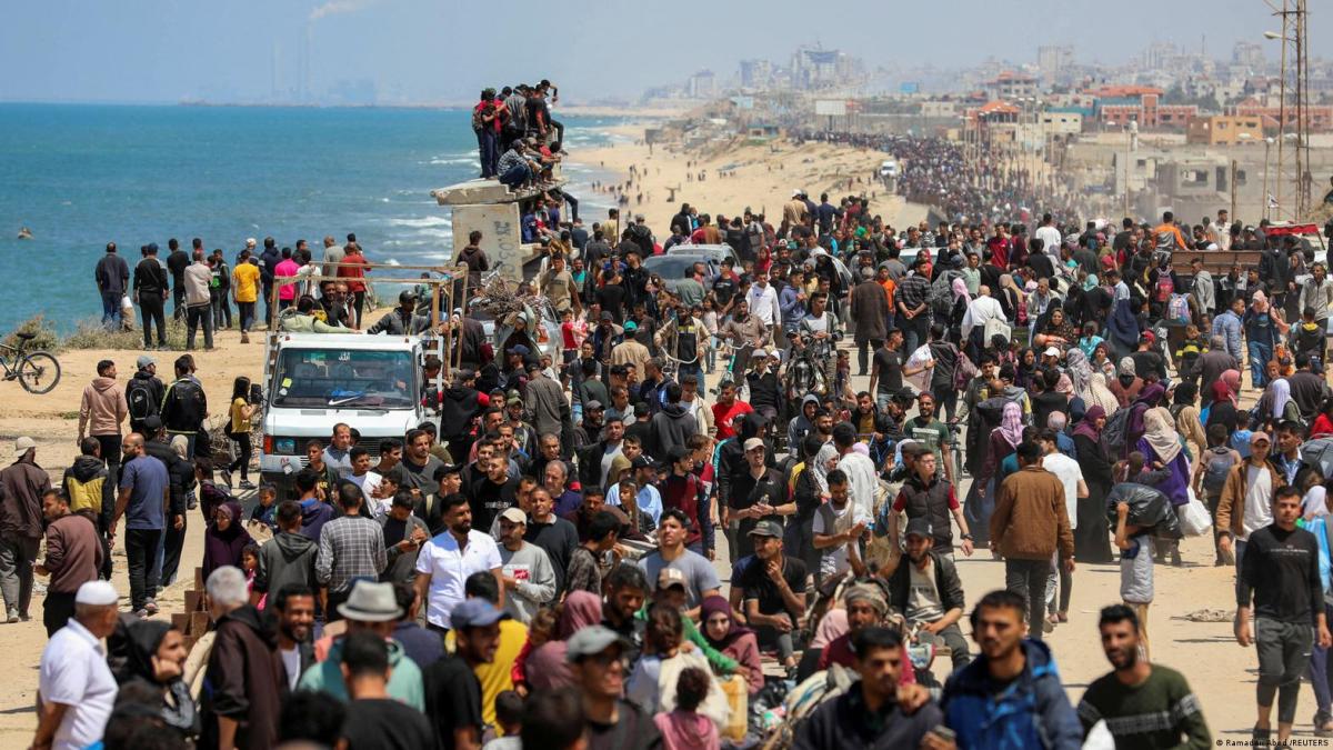 EE. UU. comienza la construcción de muelle para entregar ayuda humanitaria a Gaza