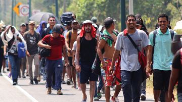 Habitantes de la frontera sur critican que México entregue $110 dólares a migrantes deportados