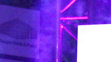 Julián Figueroa junto a su madre Maribel Guardia en el año 2016.