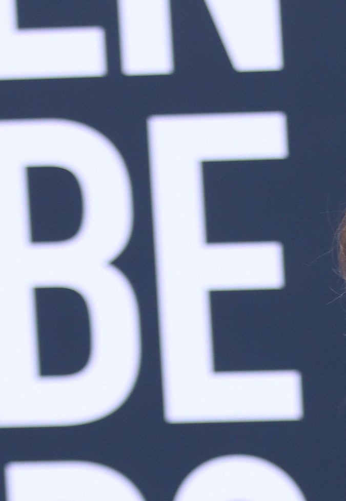 Renée Zellweger posando.