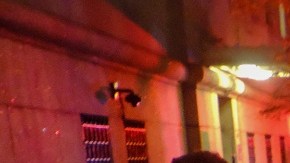 AP-oficiales de Nueva York llegan a la Universidad de Columbia para arrestar estudiantes