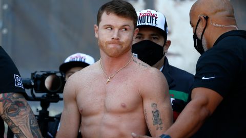 Canelo Alvarez, boxeador mexicano.