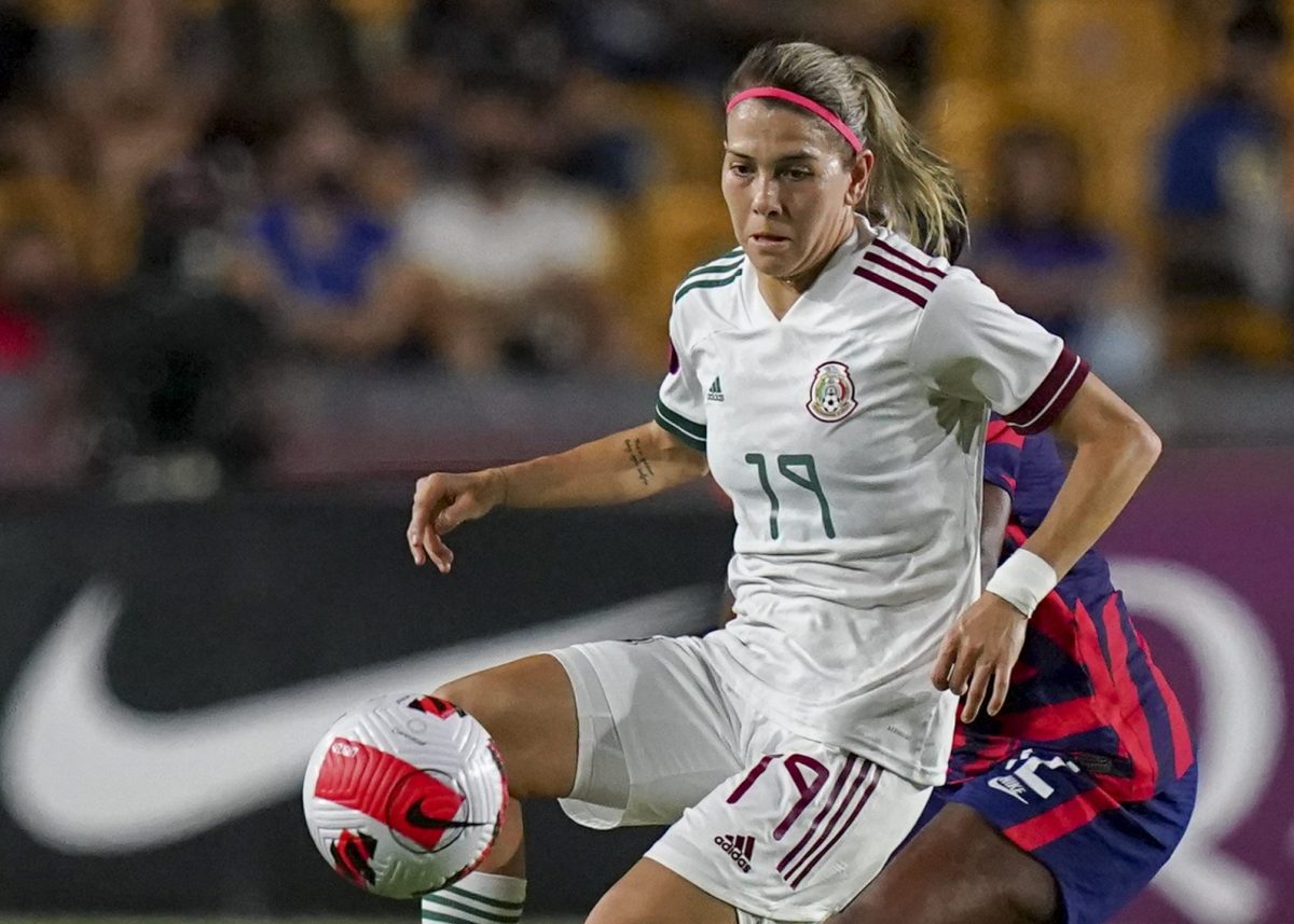 Guadalajara amarra clasificación a la fase final de la Liga MX Femenil tras vencer por paliza a Cruz Azul