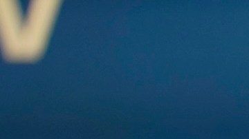 El presidente Biden anuncia su nuevo plan sobre deuda estudiantil; el secretario Miguel Cardona dará detalles en NY.