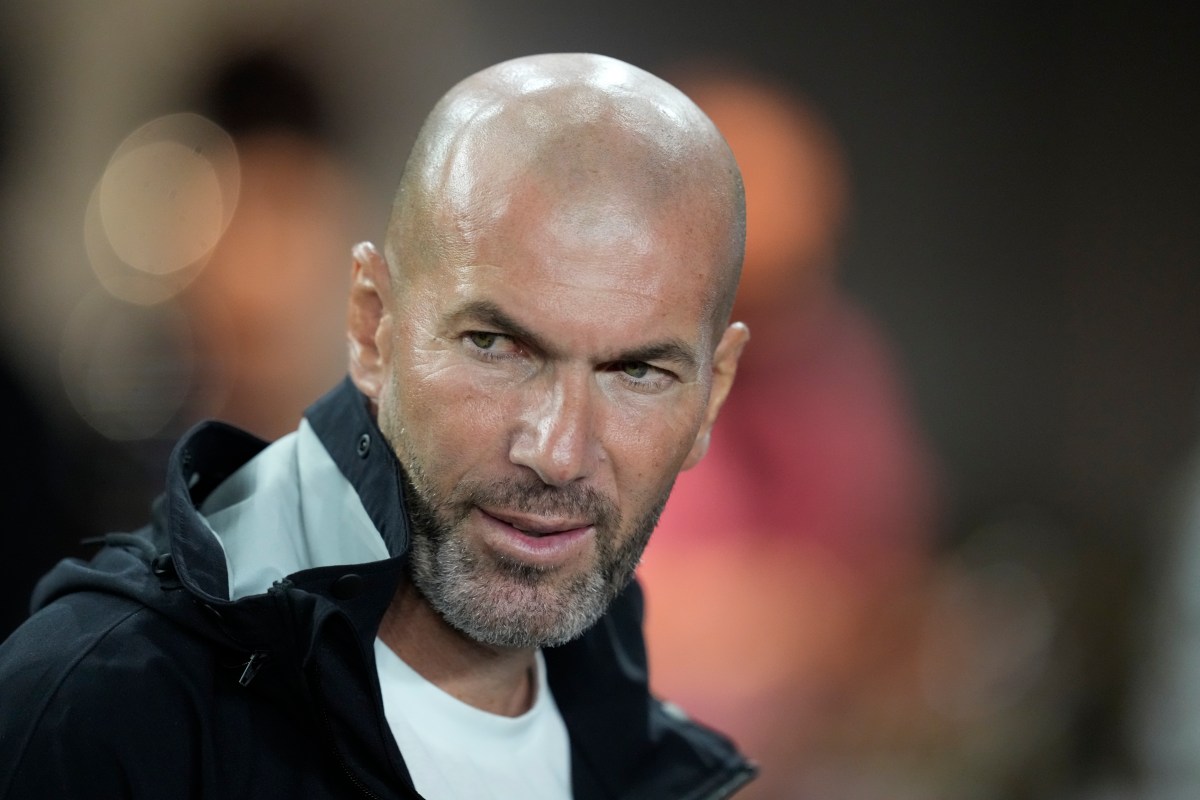 Prensa española reporta que el Bayern Munich y Zinedine Zidane tendrían un acuerdo de palabra para la próxima temporada
