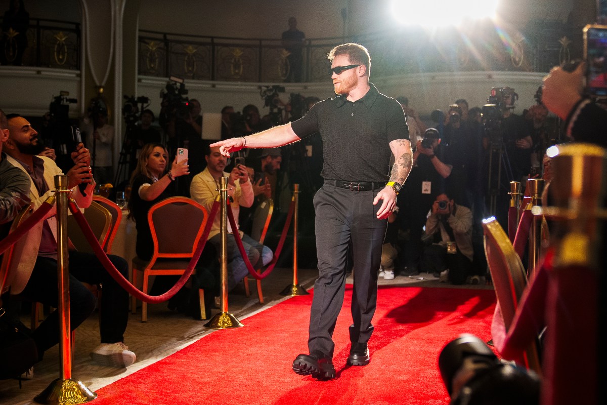 Canelo Álvarez muestra apoyo a Ryan García durante su colapso en redes sociales: “Es un buen chico”