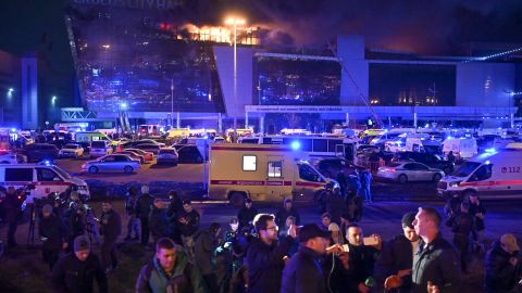 Rusia admitió que el atentado fue perpetrado por un grupo de islamistas, pero insiste en buscar una "huella ucraniana".