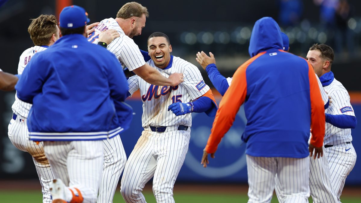 Mets reaccionan en la novena entrada para conseguir su primer triunfo de la temporada [Video]