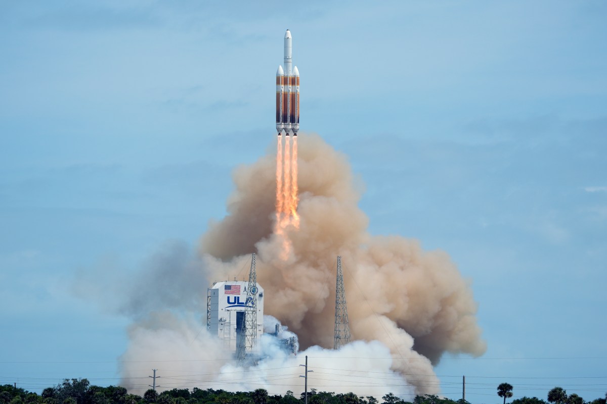 Satélite espía estadounidense despega con éxito desde Cabo Cañaveral, Florida