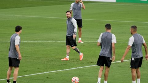 Lionel Messi entrena en México en la previa de la Concacaf Champions Cup.