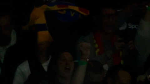 Hincha del FC Barcelona en el Parque de los Príncipes.