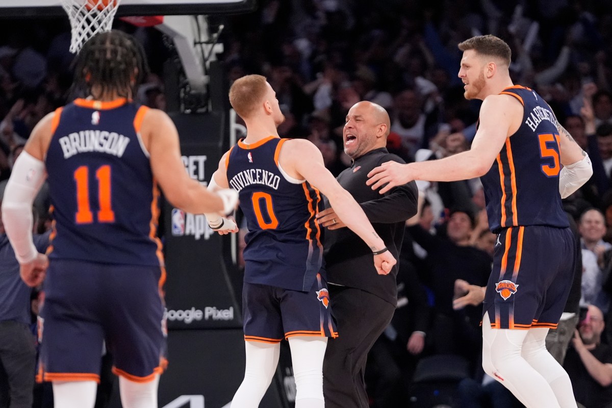 Knicks marca ocho puntos en 35 segundos y vencen agónicamente a 76ers [Video]