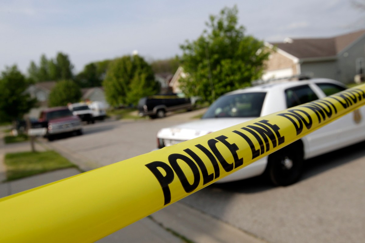 Policía halla a 13 venezolanos, entre ellos nueve niños, hacinados en sótano sin ventanas en Indiana