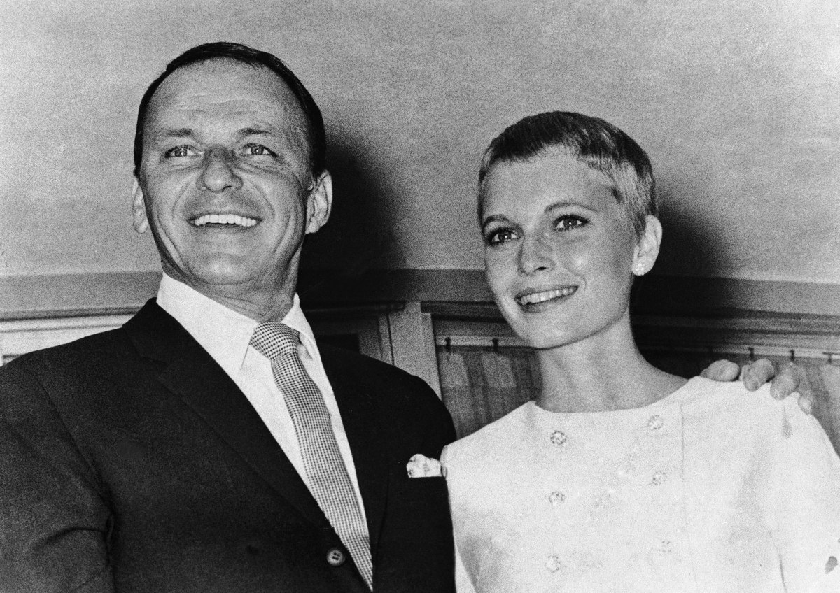 Piden $4.45 millones de dólares por la casa que compartieron Frank Sinatra y Mia Farrow