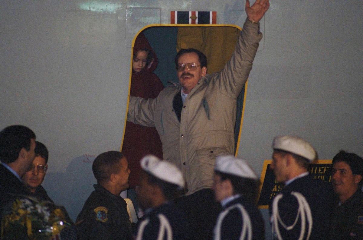 Muere Terry Anderson, periodista estadounidense que fue rehén en Líbano durante casi siete años