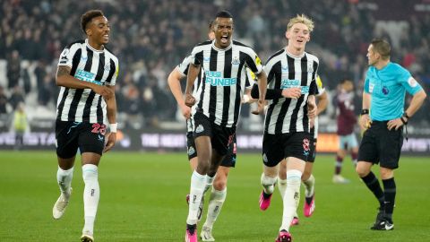 Asaltan mansión de otro jugador del Newcastle y se llevan uno de sus autos