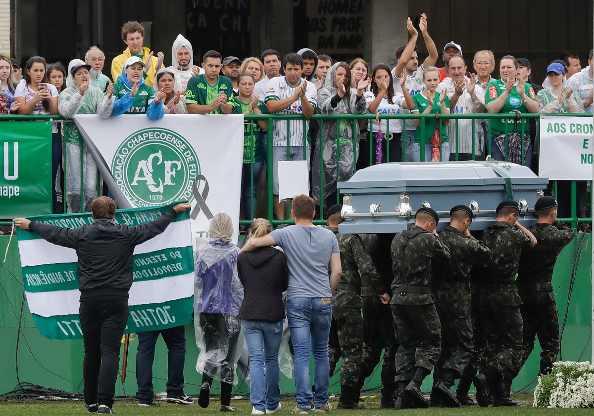 Justicia de Brasil ordena al Chapecoense pagar indemnización por un trabajador fallecido en el vuelo de 2016