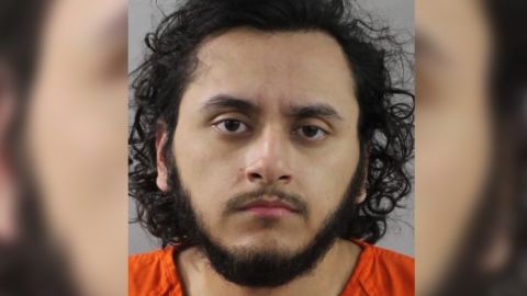 Emmanuel Espinoza acusado de matar a su madre en Florida