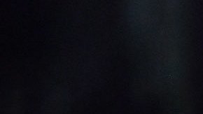 Taylor Swift actuando en un show.