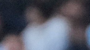 Abren investigación a jugador de la Roma por ondear bandera de la Lazio con una rata como escudo