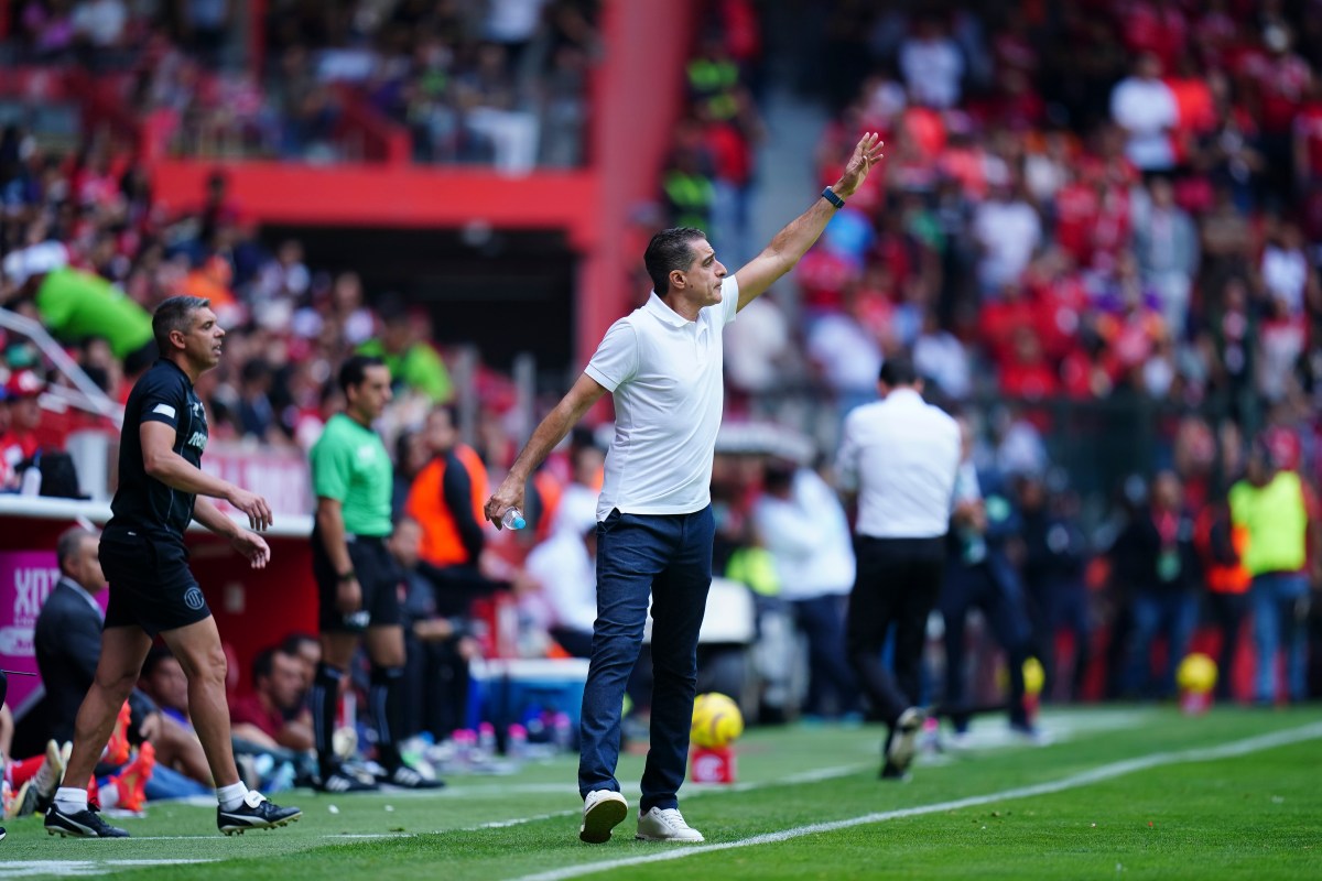 Renato Paiva asegura que no tiene miedo de enfrentar al Club América por el liderato de la Liga MX