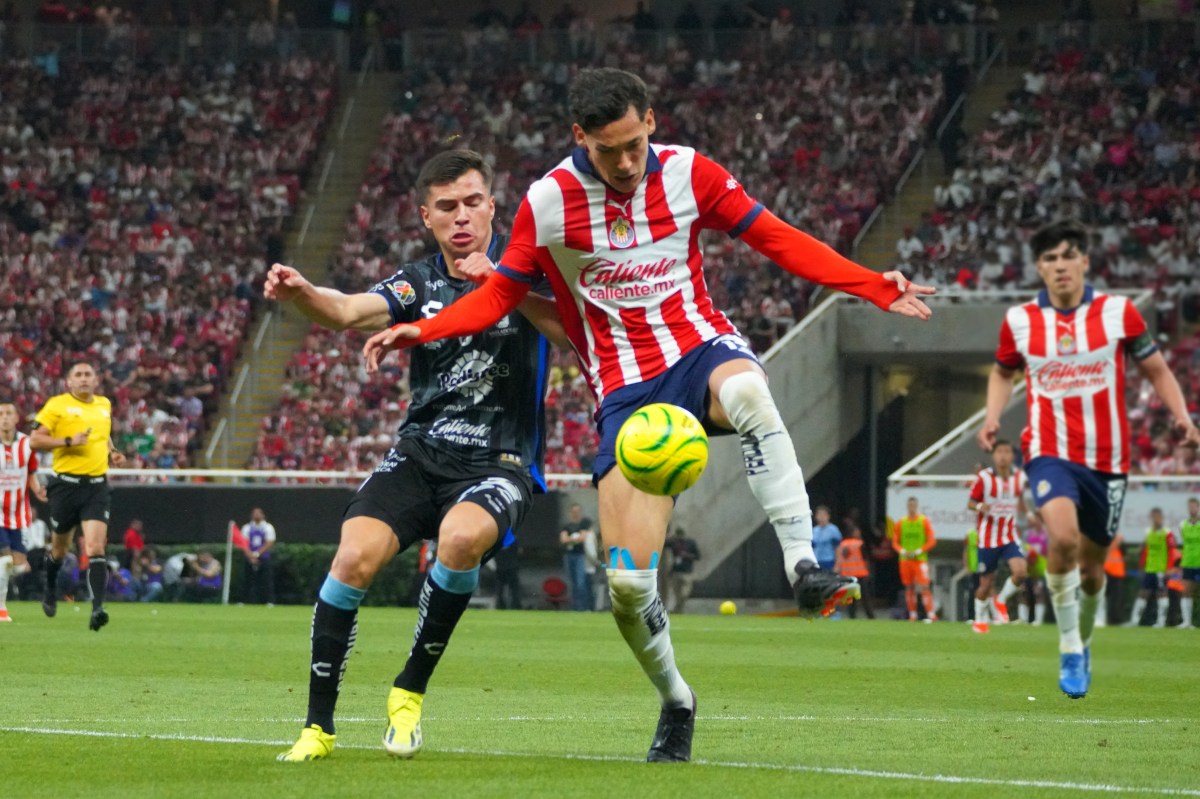 Chiquete Orozco asegura que Chivas puede vencer a cualquiera: “Hemos ido de menos a más”