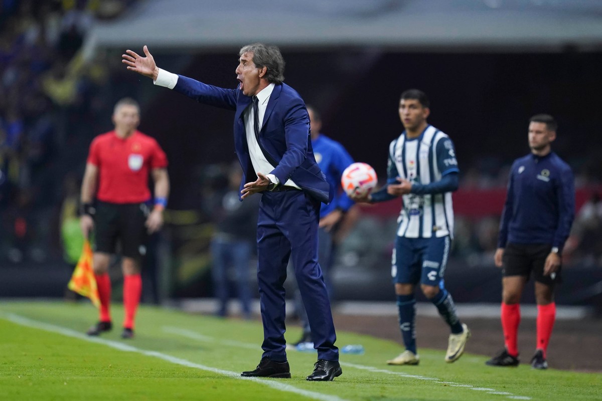 Guillermo Almada critica a la Liga MX por darle poco descanso al Pachuca