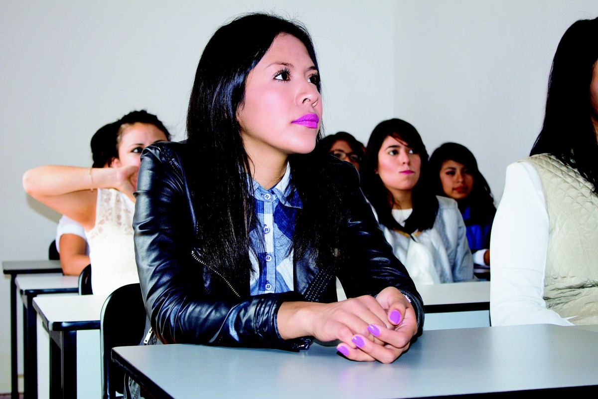 Jóvenes en hogares de crianza de Michigan podrían ser elegibles para recibir becas universitarias