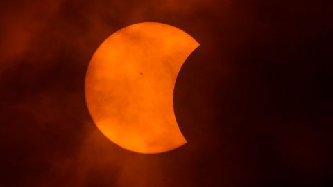 Eclipse solar