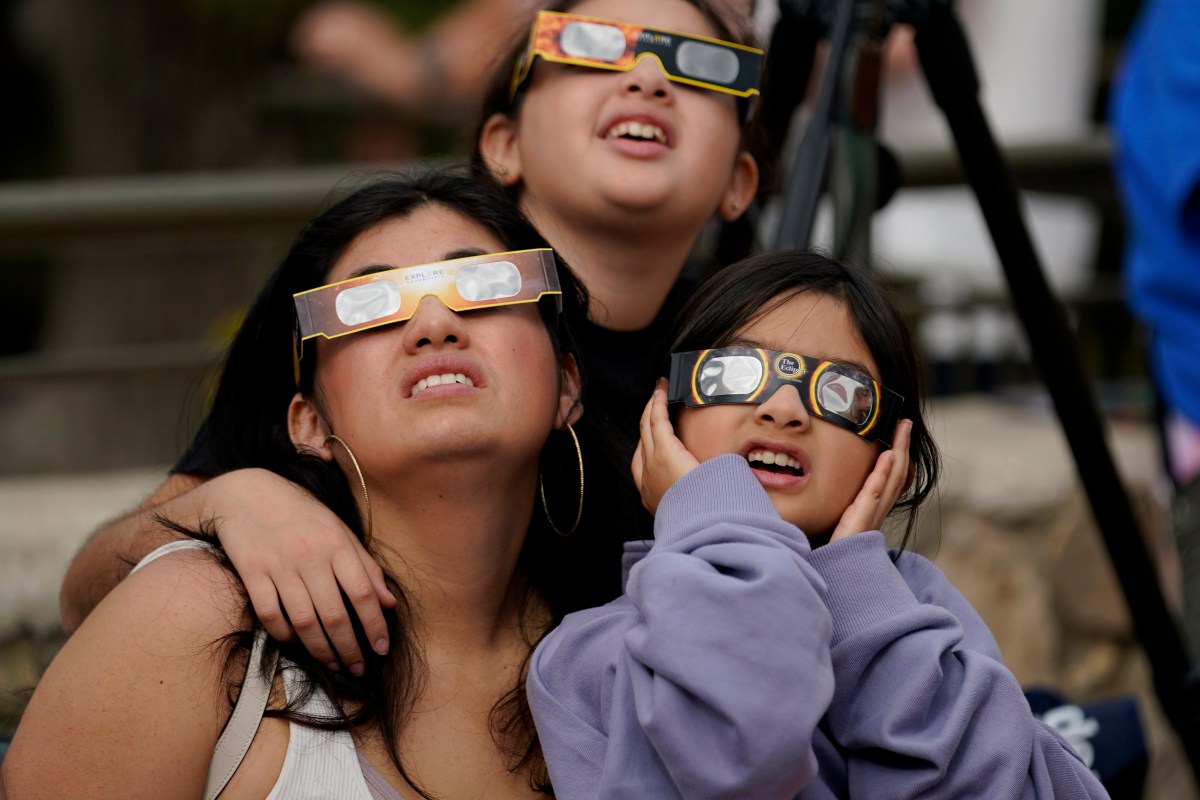 Texas declaró estado de emergencia en uno de sus condados por el eclipse solar, ¿cuál es la razón?