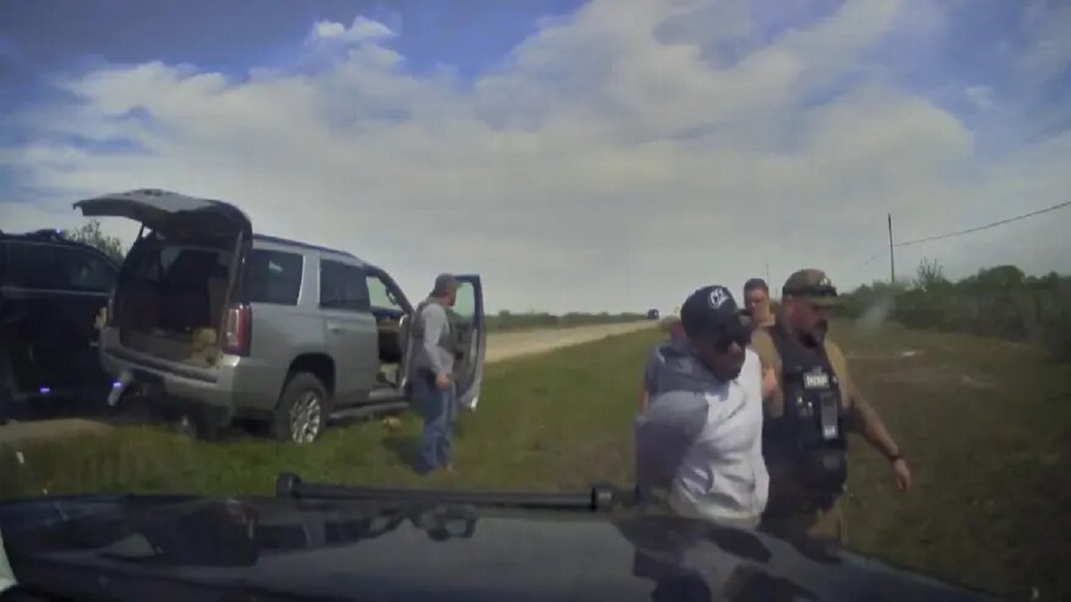 Miembro de la Guardia Nacional de Texas es arrestado y acusado traficar migrantes en la frontera sur