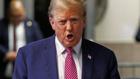 Española residente de Nueva York será jurado suplente en juicio que enfrenta Donald Trump