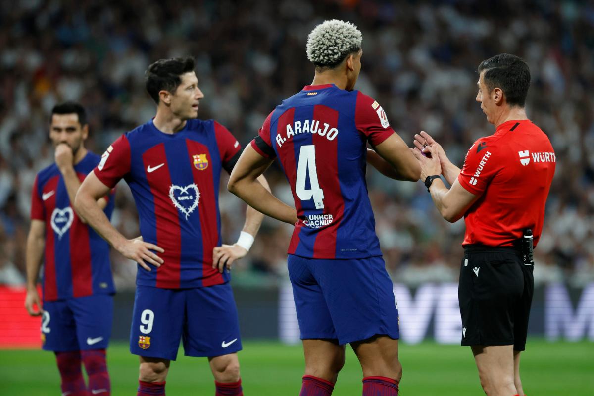 Real Madrid vs. Barcelona: ¿Fue gol la jugada donde Lunin sacó el balón de la línea de meta?