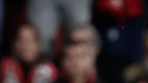 Croata Ante Budimir falla de manera insólita su tiro penal frente a Valencia al minuto 97'.