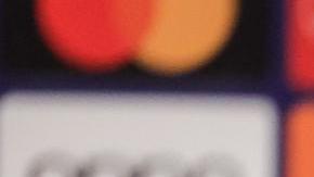 Xavi Hernández durante la conferencia previa del encuentro ante PSG por Champions League.