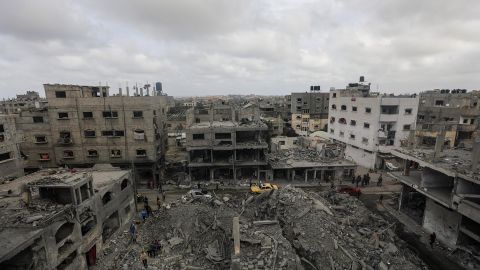 Hamás publicó video que muestra a dos rehenes que piden al gobierno israelí un acuerdo en Gaza