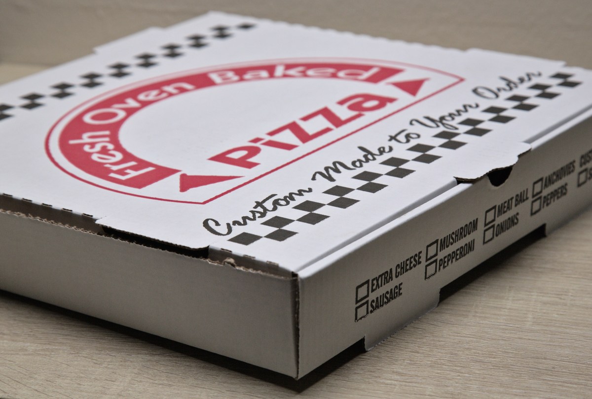 Retiran del mercado 8,221 libras de pizza de carne congelada por errores de alérgenos no declarados