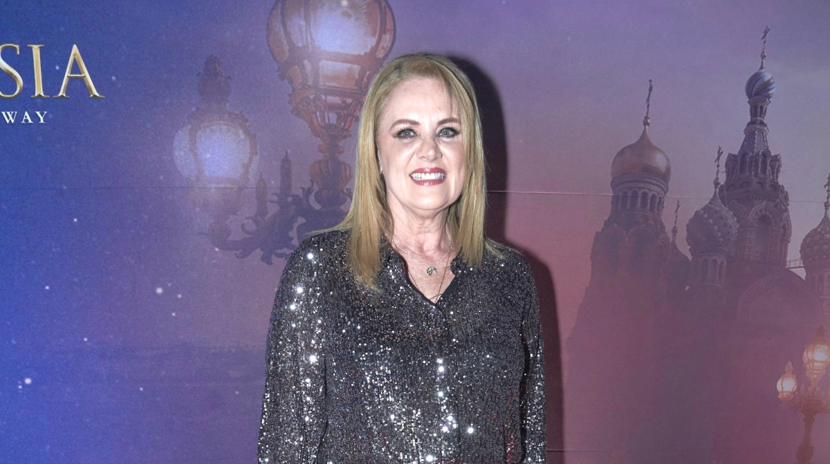Erika Buenfil rompió el silencio sobre el encuentro de su hijo Nicolás con su padre