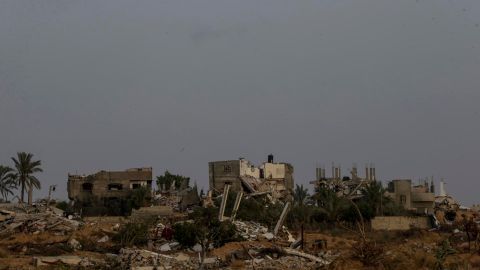 Al menos 450,000 personas han huido de Rafah desde el inicio de la operación militar de Israel