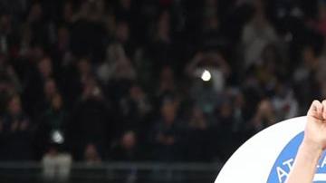 Atalanta alza la UEFA Europa League tras vencer 3-0 al Bayer Leverkusen.