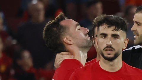 El técnico mexicano del Mallorca, Javier Aguirre, a la finalización del encuentro ante UD Almería en el estadio de Son Moix.