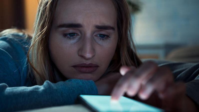 Apps de citas a la baja: Por qué cada vez hay menos personas que las usan