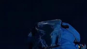 Los equipos de rescate están verificando las condiciones del tiempo para bajar los cuerpos.