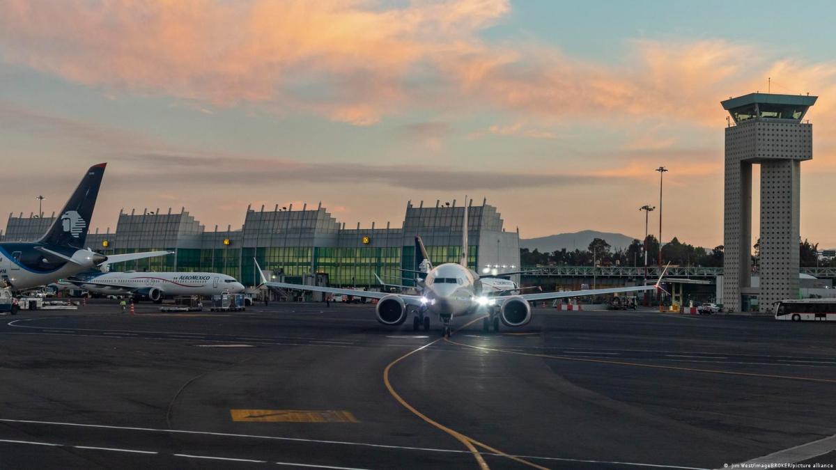 Aeroméxico suspende vuelos a Ecuador tras crisis diplomática
