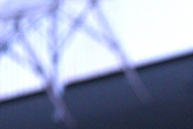 Shakira actuando en un show.