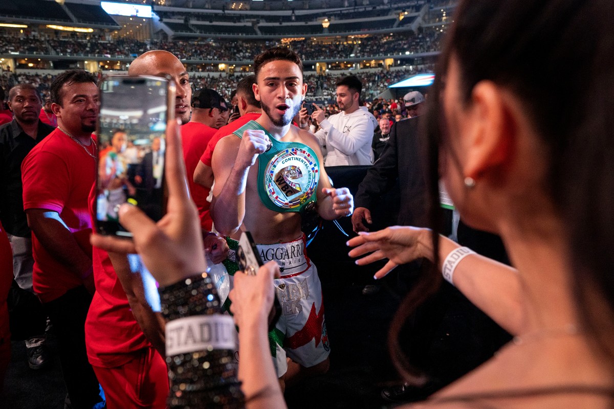 Robert García revela las ventajas que posee José Valenzuela contra Pitbull Cruz