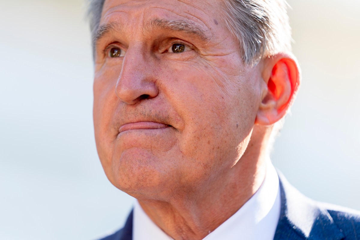 Senador Joe Manchin abandona el Partido Demócrata