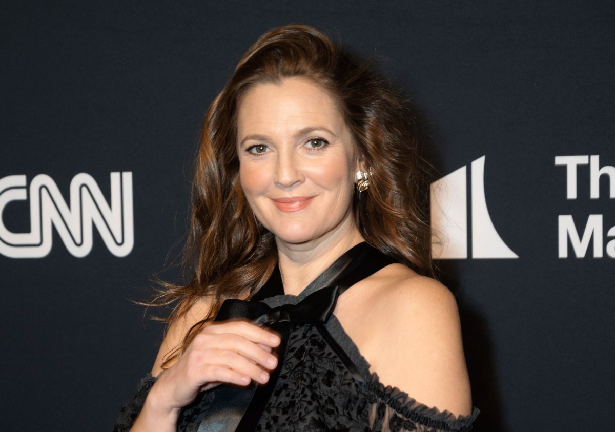 Drew Barrymore reveló cuál fue su cita más aterradora: “Creí que él iba a matarme”
