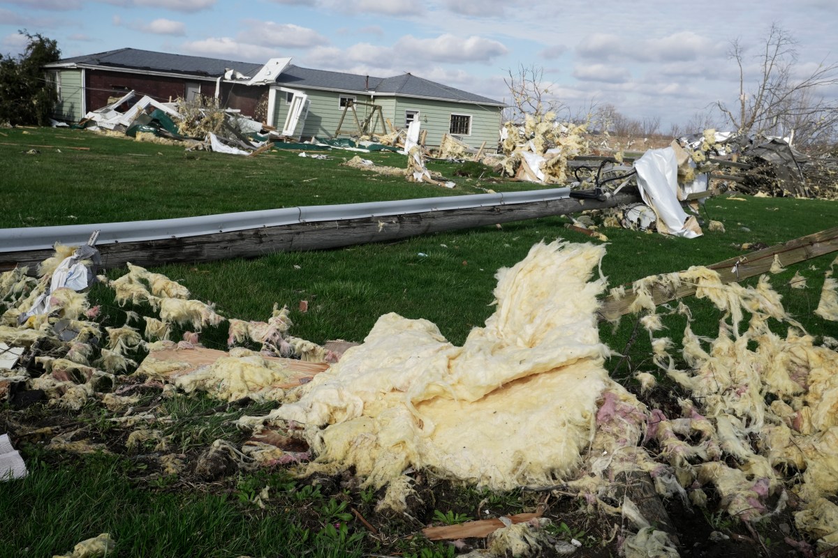 Tornados y tormentas flagelan Michigan, mientras que millones más enfrentan amenaza climática severa este miércoles